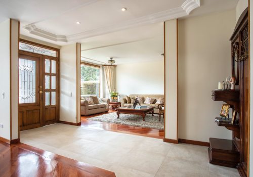 pexels-gustavo-galeano-maz-7576100